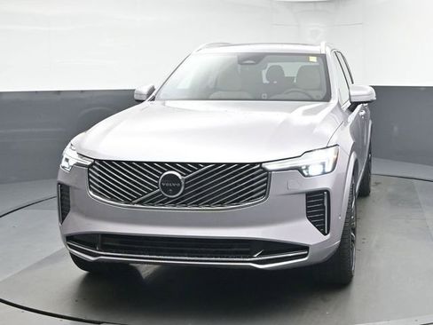 New 2026 Volvo XC90 B6 Plus w/ Protection Package Premier image 3
