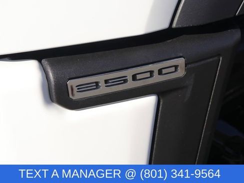 Used 2025 GMC Sierra 3500 AT4 image 12