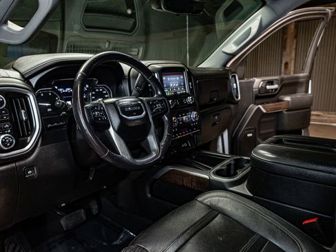 Used 2021 GMC Sierra 2500 Denali w/ Denali Ultimate Package image 12