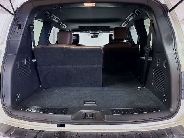 Used 2020 Nissan Armada Platinum w/ Platinum Reserve Package AWD/4WD image 30