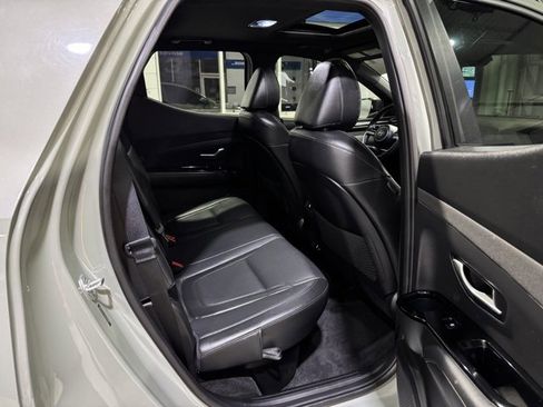 Used 2022 Hyundai Santa Cruz Limited image 14