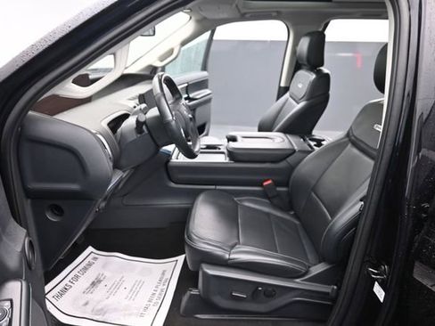 Used 2025 Ford Expedition Max Platinum AWD/4WD image 18