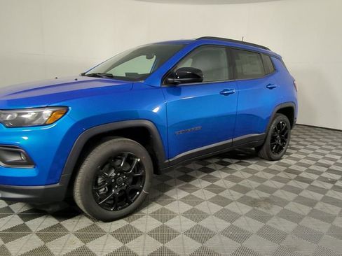 New 2026 Jeep Compass Latitude image 8