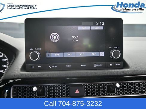 Used 2023 Honda Civic Sport image 27
