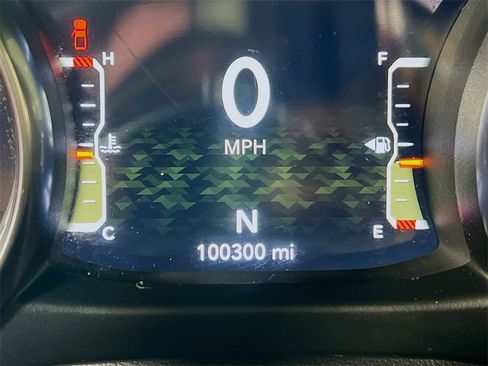 Used 2022 Jeep Gladiator Rubicon w/ Trailer Tow Package image 12