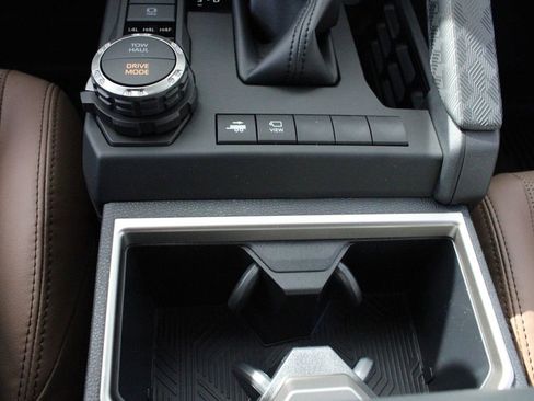 New 2026 Toyota 4Runner Limited AWD/4WD image 43