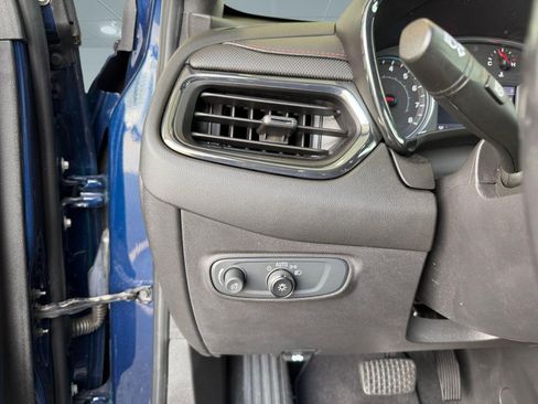 Used 2022 Chevrolet Equinox RS w/ RS Leather Package FWD image 24