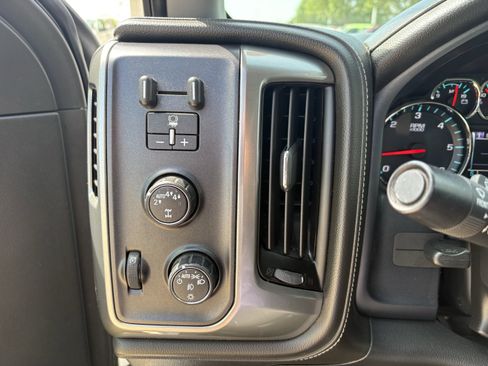 Used 2018 Chevrolet Silverado 1500 LTZ w/ Sport Package AWD/4WD image 23