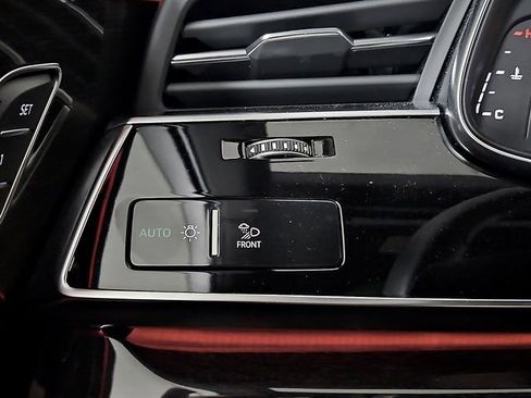 Used 2021 Audi Q7 3.0T Prestige AWD/4WD image 26