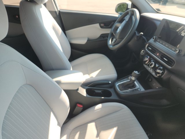 Used 2023 Hyundai Kona SEL AWD/4WD image 7