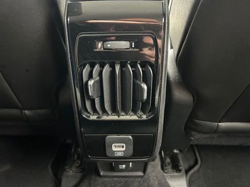 Used 2022 Jeep Compass Limited image 20