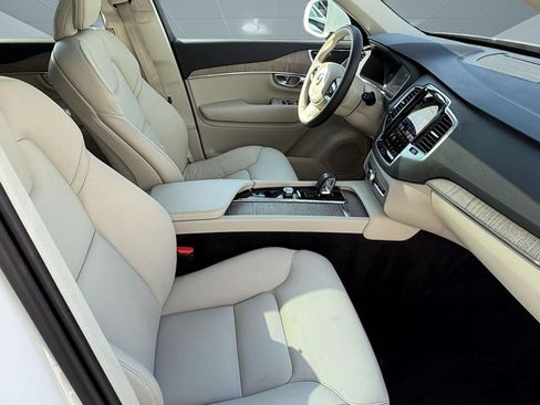 Used 2024 Volvo XC90 B6 Plus w/ Protection Package Premier AWD/4WD image 26