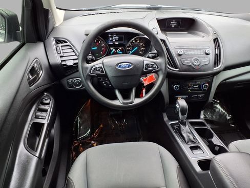 Used 2019 Ford Escape S FWD image 4