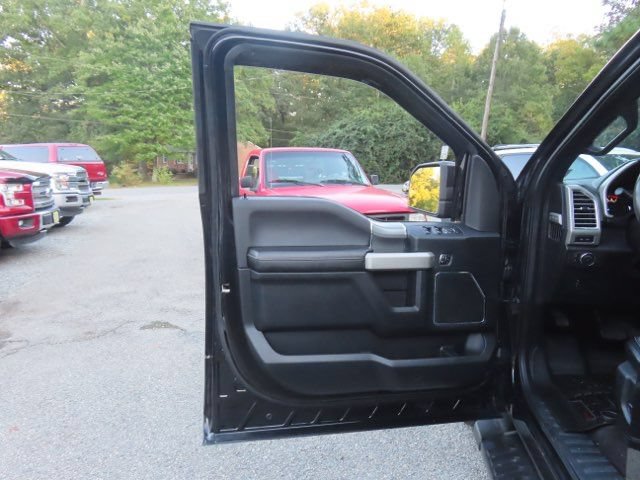 Used 2015 Ford F150 Lariat w/ Equipment Group 502A Luxury AWD/4WD image 17