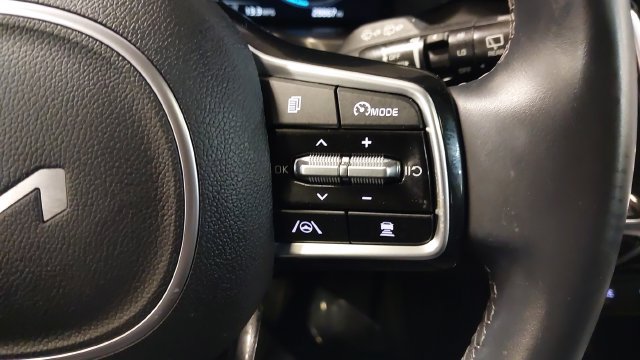 Used 2023 Kia Sorento SX AWD/4WD image 22