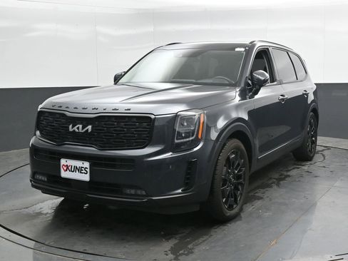 Used 2022 Kia Telluride SX w/ SX Prestige Package AWD/4WD image 6