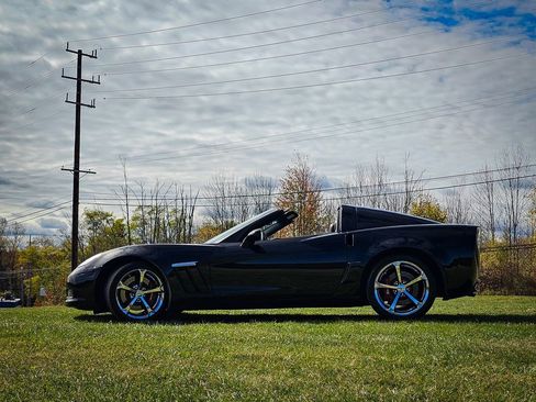 Used 2013 Chevrolet Corvette Grand Sport image 7