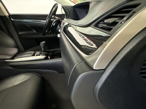 Used 2016 Lexus GS 200t RWD image 22