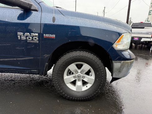 Used 2020 RAM 1500 Classic SLT AWD/4WD image 10