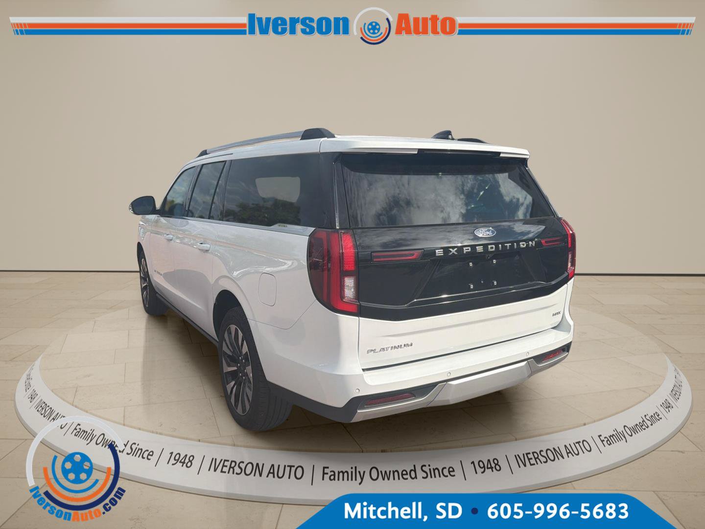 Used 2026 Ford Expedition Max Platinum w/ Driver's Package AWD/4WD image 5