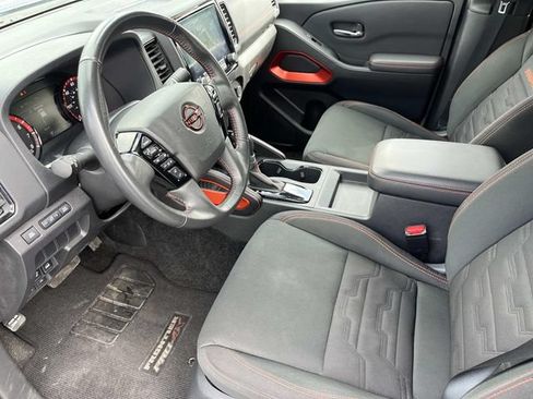 Used 2024 Nissan Frontier PRO-4X AWD/4WD image 24