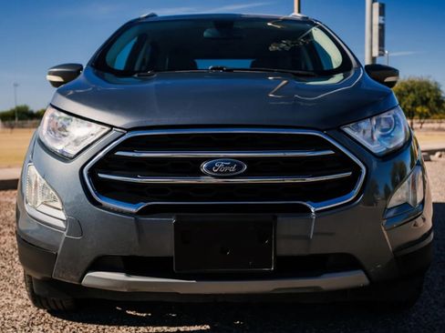 Used 2020 Ford EcoSport Titanium image 2
