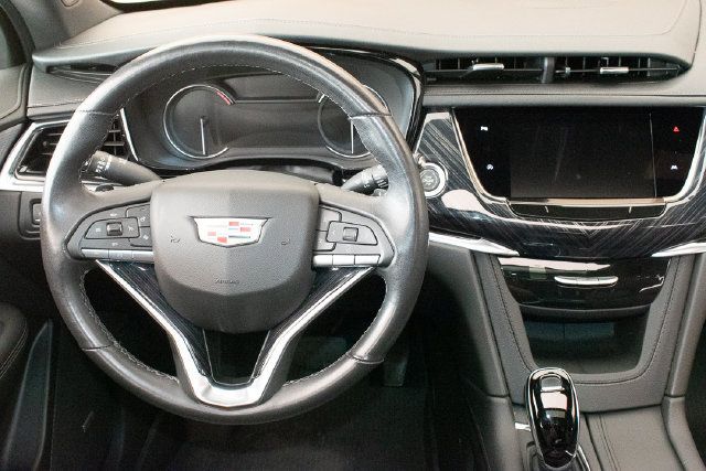 Used 2024 Cadillac XT6 Premium Luxury AWD/4WD image 18