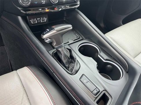 Used 2024 Dodge Durango R/T image 34