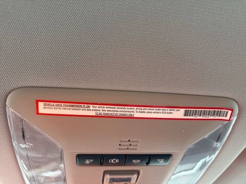 Used 2019 Toyota RAV4 LE AWD/4WD image 35
