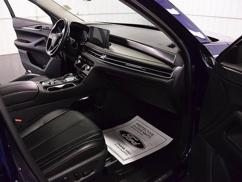 Used 2024 INFINITI QX60 Luxe image 31