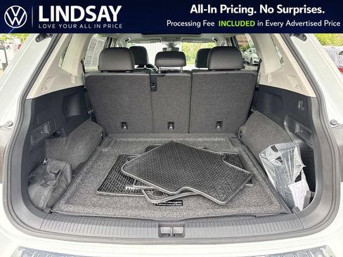 Used 2024 Volkswagen Tiguan Wolfsburg Edition w/ Panoramic Sunroof Package AWD/4WD image 12