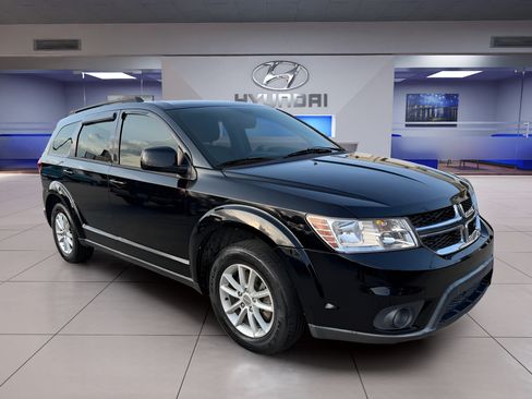 Used 2014 Dodge Journey SXT w/ Quick Order Package 22C FWD image 5