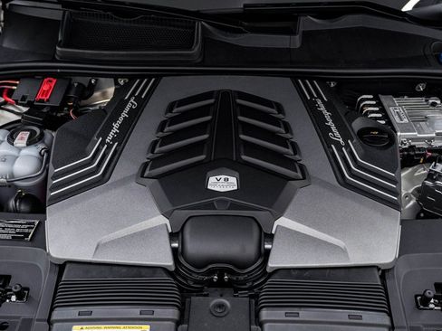 Used 2024 Lamborghini Urus S image 37