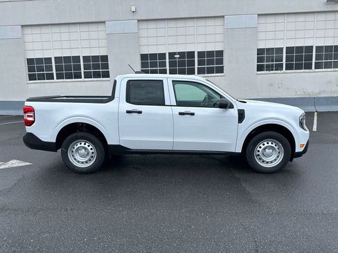 New 2026 Ford Maverick XL image 8