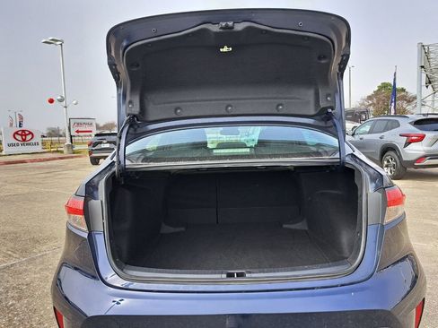 Used 2024 Toyota Corolla LE image 27