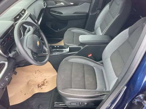 Used 2023 Chevrolet TrailBlazer LT w/ Convenience Package image 10