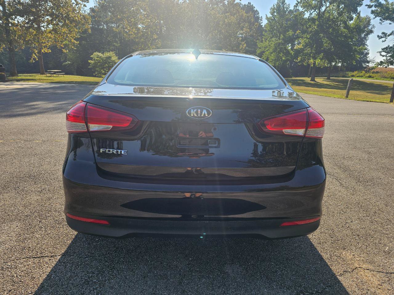 Used 2017 Kia Forte LX w/ LX Popular Package FWD image 6
