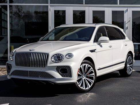Used 2023 Bentley Bentayga Extended Wheelbase image 7