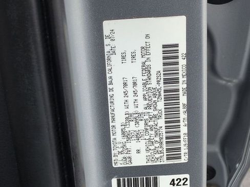 Certified 2024 Toyota Tacoma SR5 AWD/4WD image 34