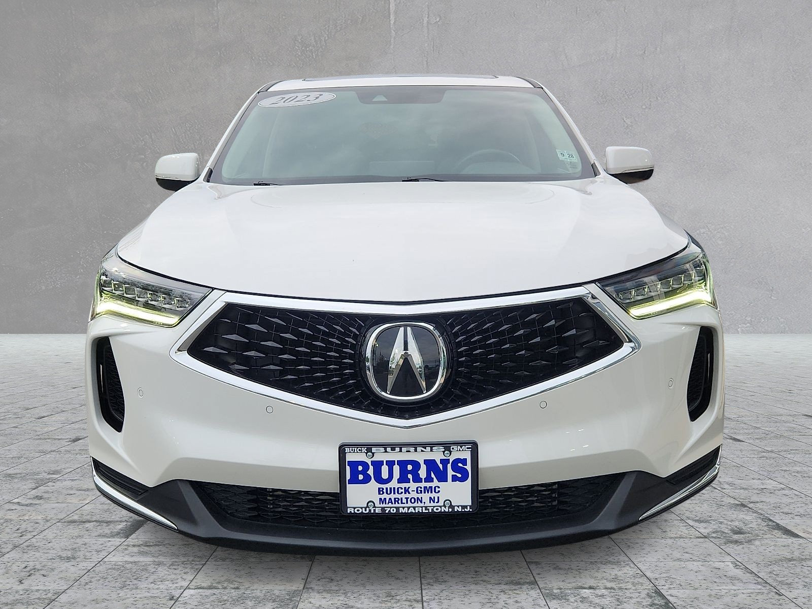 Used 2023 Acura RDX w/ Technology Package AWD/4WD image 2