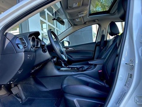 Used 2015 MAZDA MAZDA3 i Grand Touring image 11