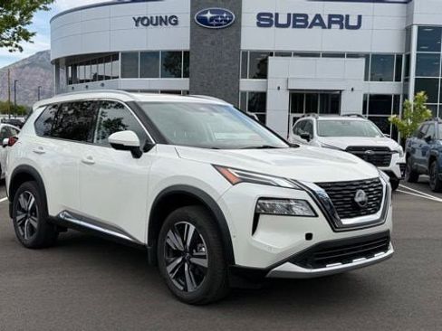 Used 2023 Nissan Rogue Platinum AWD/4WD image 1