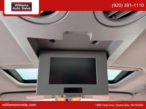 Used 2004 Nissan Quest SE w/ (SEA) Seat Pkg image 3