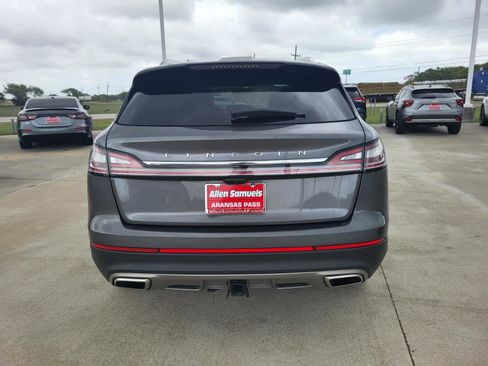 Used 2023 Lincoln Nautilus Reserve w/ Equipment Group 202A AWD/4WD image 4
