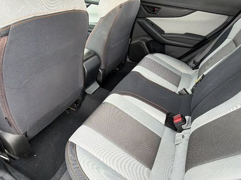 Used 2020 Subaru Crosstrek 2.0i Premium AWD/4WD image 24