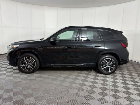 Used 2023 BMW X1 xDrive28i w/ M Sport Package AWD/4WD image 2
