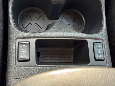 Used 2016 Nissan Rogue SL w/ SL Premium Package image 23