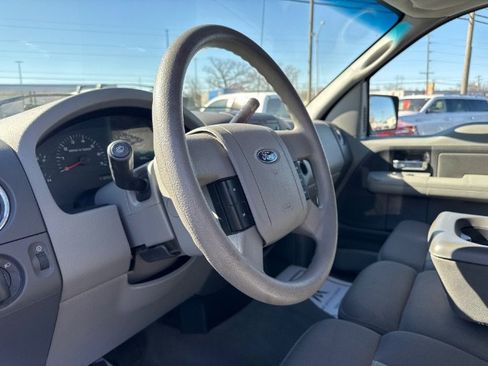 Used 2004 Ford F150 XLT image 15