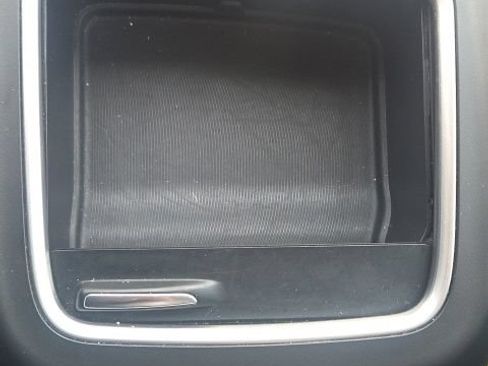 Used 2023 Chrysler Pacifica Touring-L FWD image 39