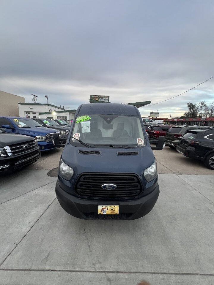 Used 2019 Ford Transit 250 148 Medium Roof RWD image 10